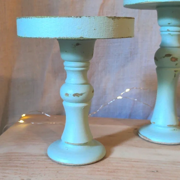 Cottage Blue Candle Risers - Picture 4 of 4